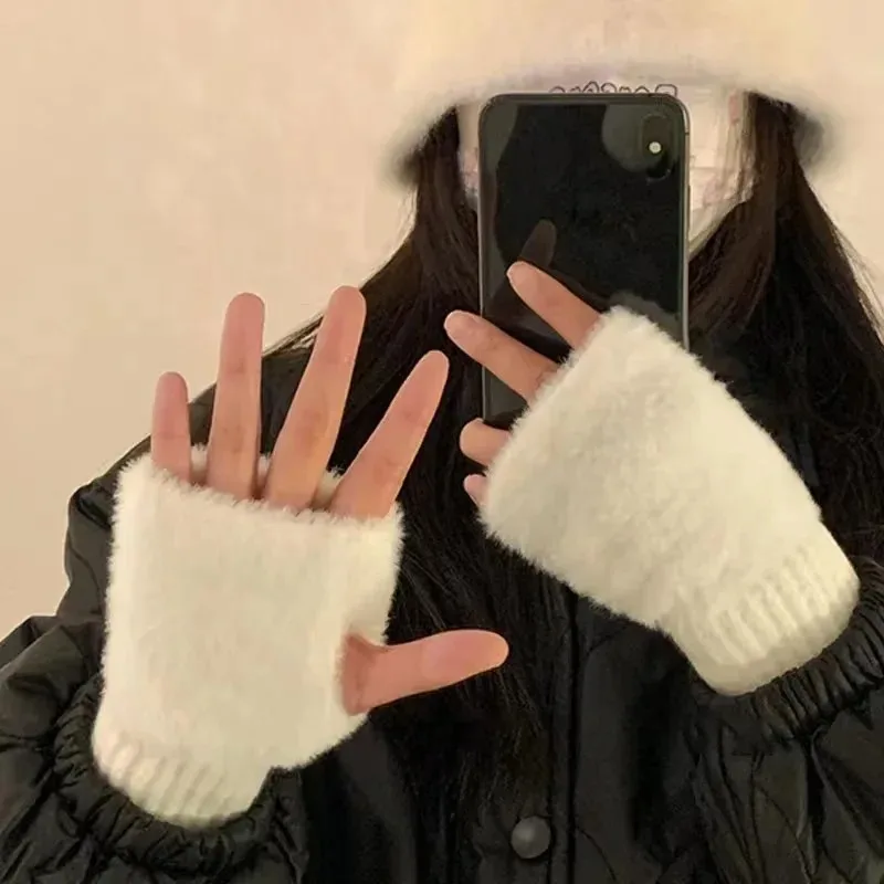 nuevos guantes de medio dedo para mujer: suaves y cálidos para el invierno, guantes sin dedos de punto de felpa de color sólido de lujo nuevos guantes de medio dedo para mujer: suaves y cálidos para el invierno, guantes sin dedos de punto de felpa de color sólido de lujo